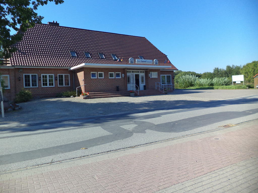 纽克尔逊 菲格塔施乡村旅馆酒店 外观 照片